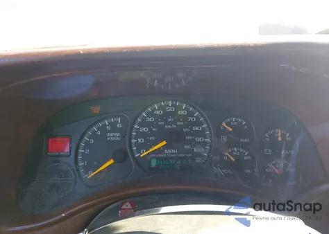 2001 Chevrolet Suburban 1500 Lt из США, поврежденный, VIN 3GNEC16TX1G283841